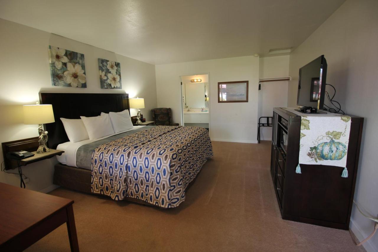 Mariners Cove Motel